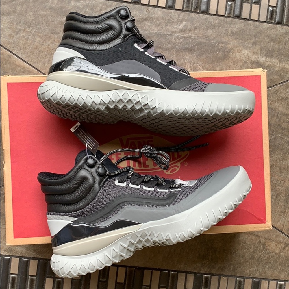 VANS CITY HI-RISE BLACK/DRIZZLE WMNS - Picture 14 of 16
